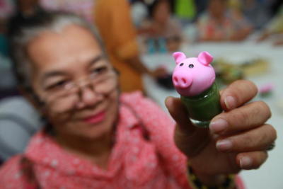 ประชารัฐ ร่วมสร้างงาน สร้างรายได้ ลดพึ่งพาครอบครัว