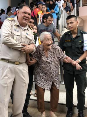 ทวด 100 ปีเลือกตั้ง