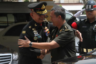 ผู้บัญชาการทหารบก ราชอาณาจักรกัมพูชา ในโอกาสเยือนไทย