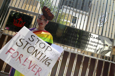 LGBT
