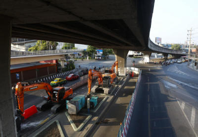 เตรียมการรื้อถอนสะพานข้ามห้าแยกคลองเตย