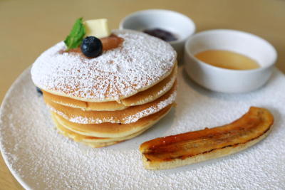 Drop by the new Rocket Coffeebar for soulful eats