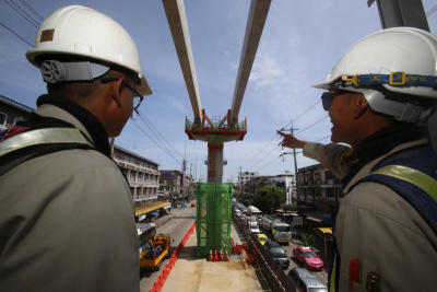 Pink Line progressing