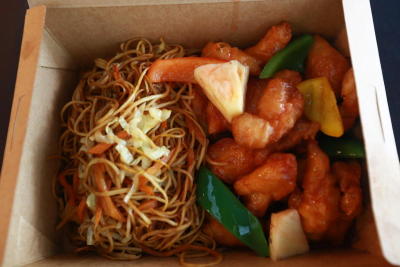 LAZY PANDA SERVES A SIZEABLE INTRODUCTION OF AMERICAN CHINESE FOOD TO BANGKOKIANS