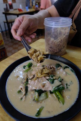 Banthat Thong Road has transformed itself into a restaurant row, with one sensational eatery after another