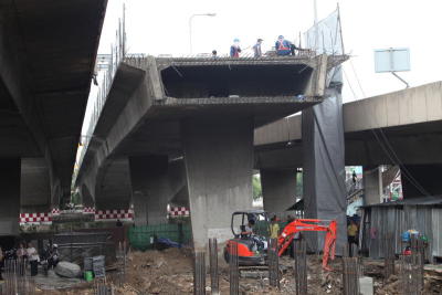 โครงการปรับปรุงภูมิทัศน์ทางสัญจรบนโครงสร้างสะพานข้ามแม่น้ำเจ้าพระยา สะพานด้วน