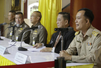 15.30 น. บช.น. แถลงข่าว กรณีหมุดแนวร่วมของกลุ่มธรรมศาสตร์และการชุมนุมมาฝังไว้ที่พื้นที่ท้องสนามหลวง