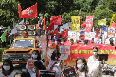 วันงานที่มีคุณค่า Decent work “ปฏิรูปการณ์จ้างงาน ปฏิรูปประกันสังคม เพื่อความมั่งคงของคนงาน” ณ.สำนักงานประกันสังคม ถ.ติวานนท์ อ.เมือง จ.นนทบุรี