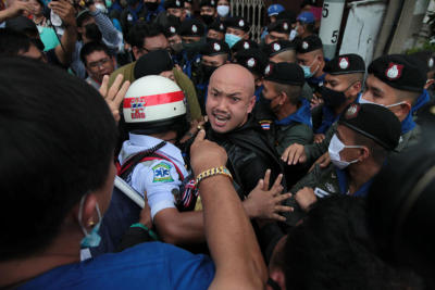 ม็อบ 14 ตุลา