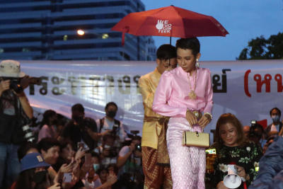 Court upholds two-year term for Queen imitator