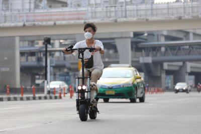 สกูตเตอไฟฟ้า