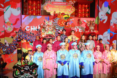 New Year melting pot