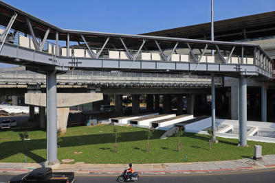 WAT PHRA SRI MAHATHAT STATION