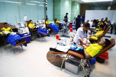 Give blood, give life